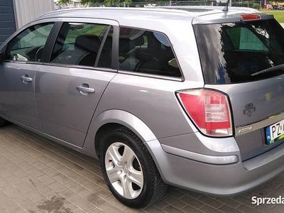 Używany Opel Astra 2011 Kombi