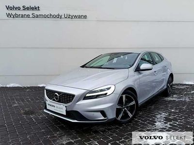 Używany Volvo V40 152 KM (111 kW) 2019 Srebrny
