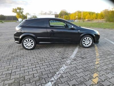 używany Opel Astra GTC 