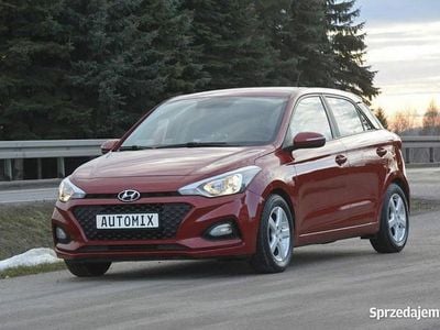 Używany Hyundai i20 84 KM (61 kW) 2019 Czerwony Hatchback