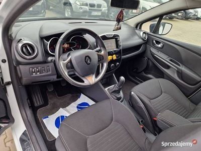 Używany 2016 Renault Clio IV LIMITED | 38 000 zł (Dość drogi)
