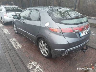 używany Honda Civic 1.8