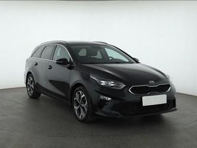 Czarny Używany 2021 Kia Ceed Hatchback | 69 999 zł (Uczciwa cena)