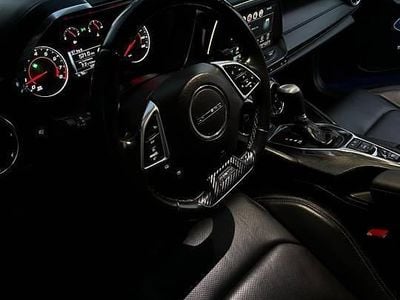 Niebieski Używany 2017 Chevrolet Camaro Coupe | 93 900 zł (Uczciwa cena)