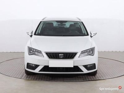 Biały Używany 2018 Seat Leon Kombi | 49 999 zł (Uczciwa cena)