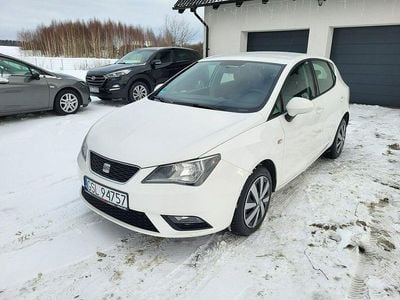 Używany Seat Ibiza Style 86 KM (63 kW) 2013 Biały Hatchback