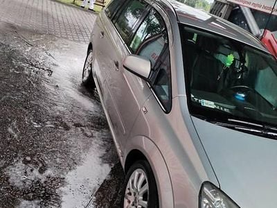 Używany 2010 Opel Zafira Minivan | 18 000 zł (Dość drogi)