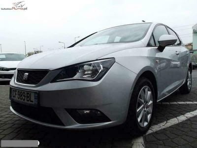 Używany Seat Ibiza Stylance 75 KM (55 kW) 2012 Srebrny (metalik) Hatchback