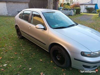 używany Seat Leon 1.6 rok 2005