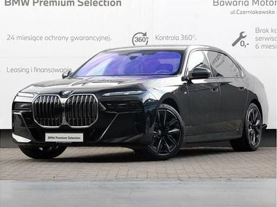 Używany BMW 740 Comfort Edition 299 KM (219 kW) 2023 Czarny szafir metalizowany Sedan/Limuzyna