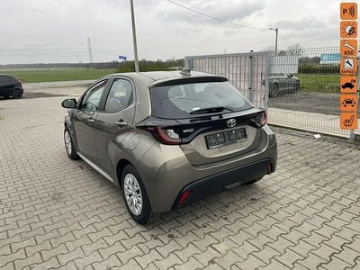 używany Toyota Yaris 1.5dm 125KM 2023r. 21 850km