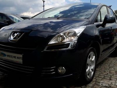 Używany Peugeot 5008 2013 Niebieski metalik Minivan