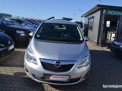 Srebrny Używany 2010 Opel Meriva Minivan | 19 900 zł (Uczciwa cena)