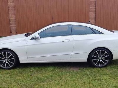 Mercedes E200