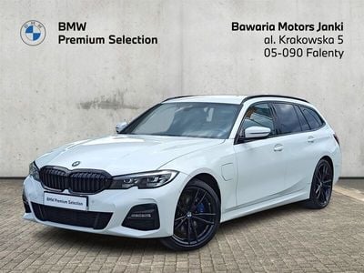 BMW 330e