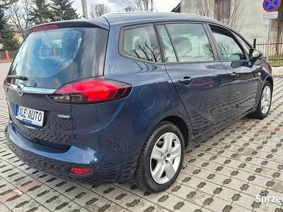 Używany Opel Zafira 2012 Granatowy Minivan