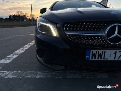 Używany Mercedes CLA250 2014 Sedan/Limuzyna