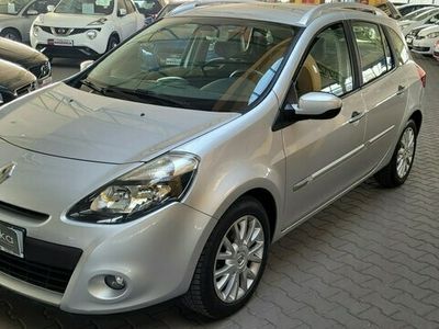 używany Renault Clio 1.1dm 101KM 2010r. 177 000km