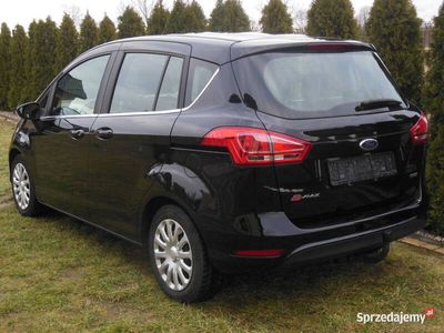 używany Ford B-MAX Niski przebieg Bezwypadkowy Bogate wyposażenie Opłacony