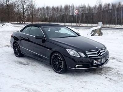 używany Mercedes E350 5dm 292KM 2010r. 130 000km