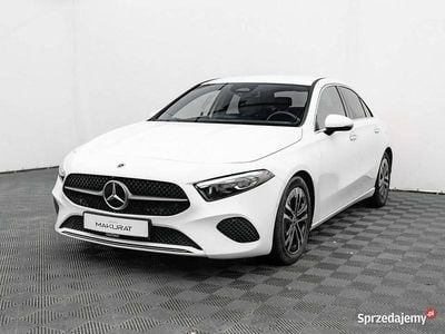 Biały (metalik) Używany 2023 Mercedes A200 Progressive Sedan/Limuzyna | 136 850 zł (Uczciwa cena)