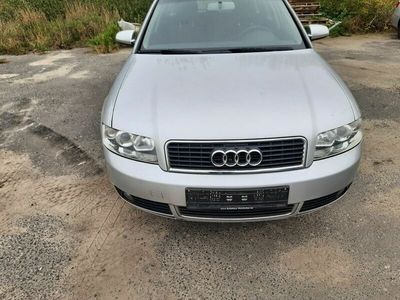 Używany Audi A4 2004 Srebrny Kombi