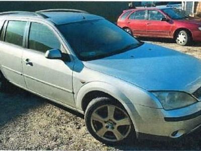 Używany Ford Mondeo 2003 Srebrny Kombi