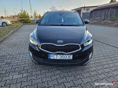 Używany Kia Carens 2014 Czarny Minivan