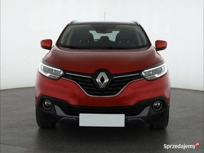 Czerwony Używany 2015 Renault Kadjar SUV | 38 899 zł (Uczciwa cena)