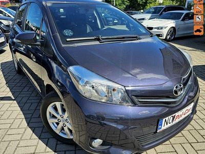 Fioletowy Używany 2014 Toyota Yaris Hatchback | 32 900 zł (Dość drogi)