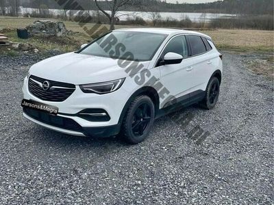 używany Opel Grandland X 1.6dm 120KM 2018r. 144 000km