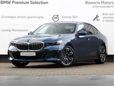 Niebieski phytonic metalizowany Używany 2023 BMW 520 Comfort Edition Sedan/Limuzyna | 219 900 zł (Dobra cena)