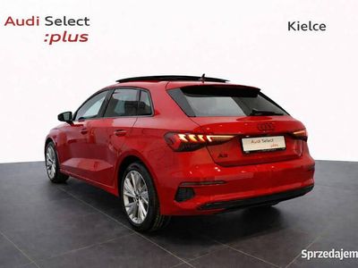 Używany Audi A3 Sportback e-tron Ambiente 2022 Czerwony Hatchback