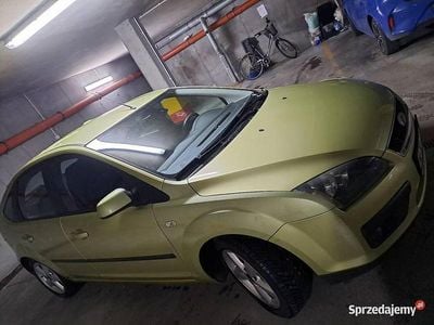 Zielony Używany 2005 Ford Focus Hatchback | 3999 zł (Uczciwa cena)
