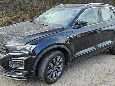 Używany VW T-Roc R-line 150 KM (110 kW) 2020 Czarny SUV