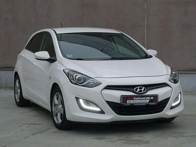 Biały Używany 2013 Hyundai i30 Hatchback | 29 500 zł (Uczciwa cena)