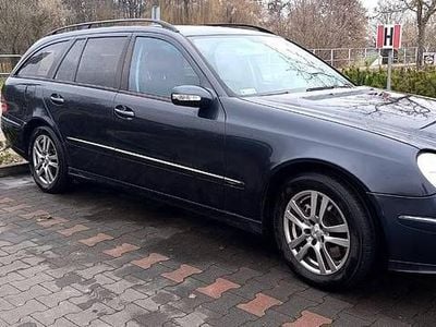 Grafitowy Używany 2004 Mercedes E320 Avantgarde Kombi | 16 600 zł
