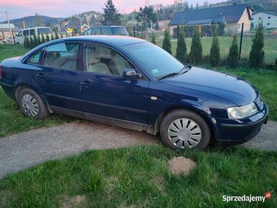 używany VW Passat sedan 1.9 tdi 115 kM