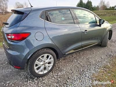 Używany Renault Clio IV 2018 Szary Hatchback