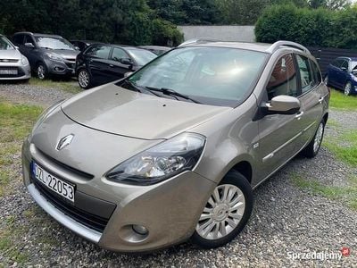 Złoty Używany 2009 Renault Clio II Hatchback | 14 900 zł (Drogi)