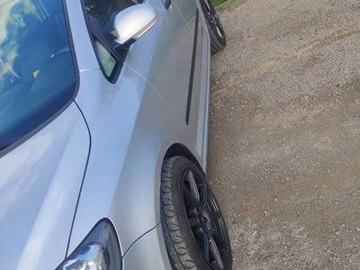 Srebrny Używany 2005 VW Golf V Hatchback | 16 300 zł (Drogi)