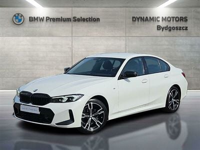 Biel alpejska Używany 2022 BMW 318 Shadowline Sedan/Limuzyna | 149 900 zł
