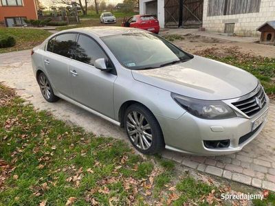 Używany Renault Latitude 2011 Srebrny Sedan/Limuzyna