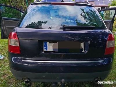 Używany Audi A4 150 KM (110 kW) 2002 Granatowy Kombi