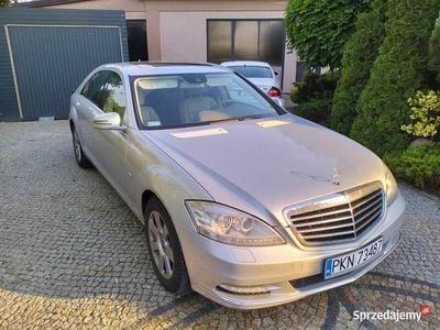 Srebrny Używany 2009 Mercedes S350 Sedan/Limuzyna | 68 800 zł