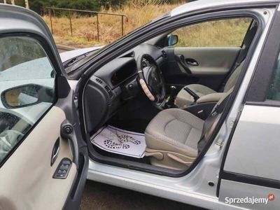 Używany 2002 Renault Laguna II Hatchback | 6900 zł (Drogi)