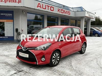 Czerwony Używany 2015 Toyota Yaris Hatchback | 39 900 zł (Super Cena)
