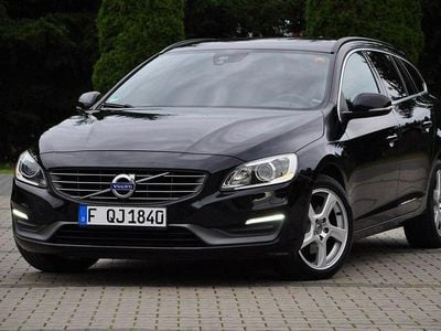 Czarny (metalik) Używany 2014 Volvo V60 Kombi | 39 900 zł