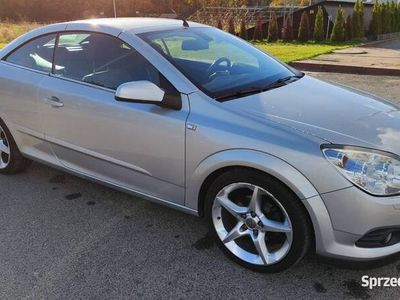 używany Opel Astra Cabriolet Twin Top 1.8 BENZ 140KM -