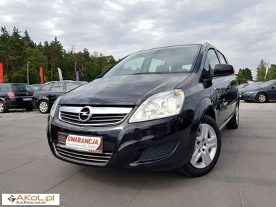 używany Opel Zafira 1.8dm 140KM 2010r. 145 000km